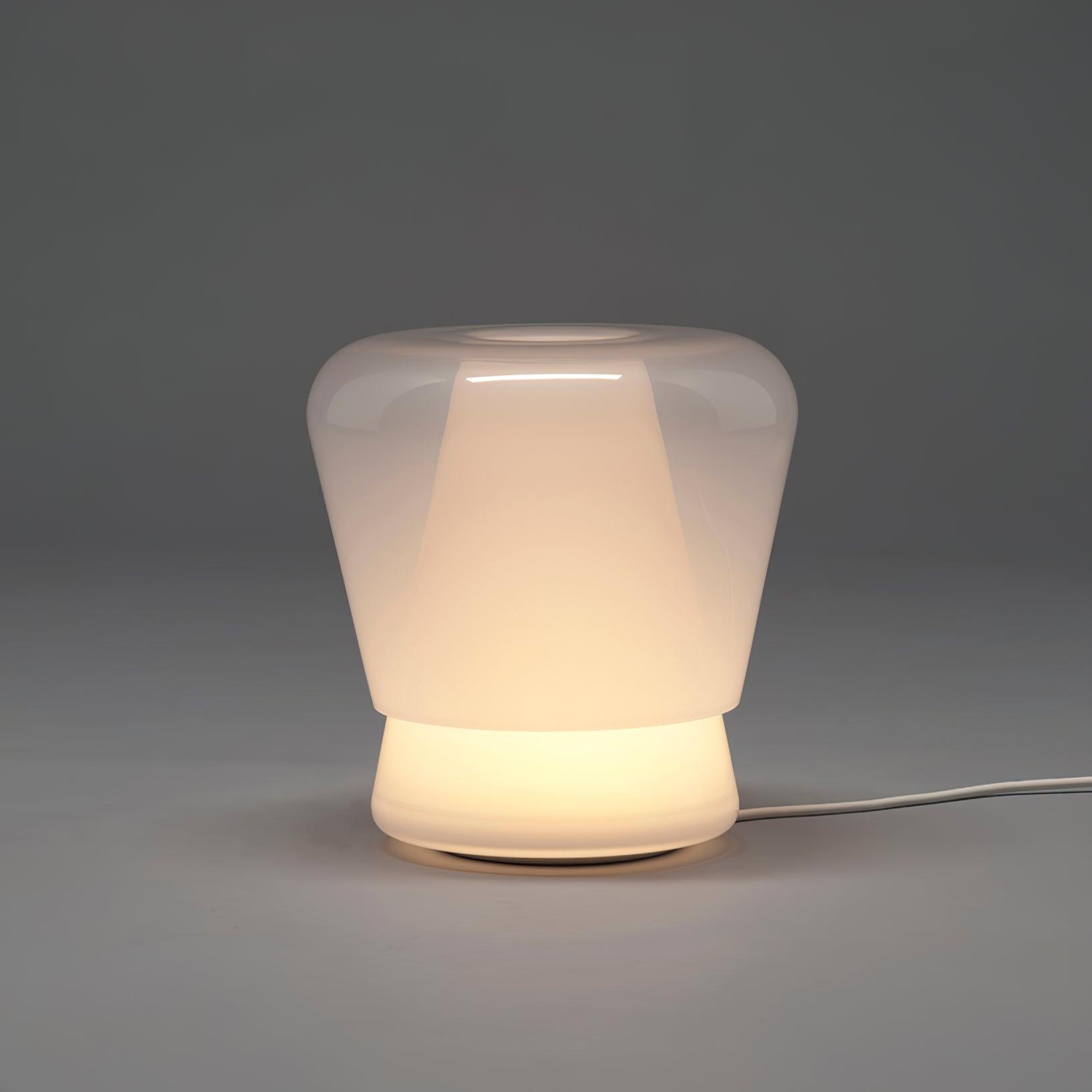 Jumelle Table Lamp - Cueteks