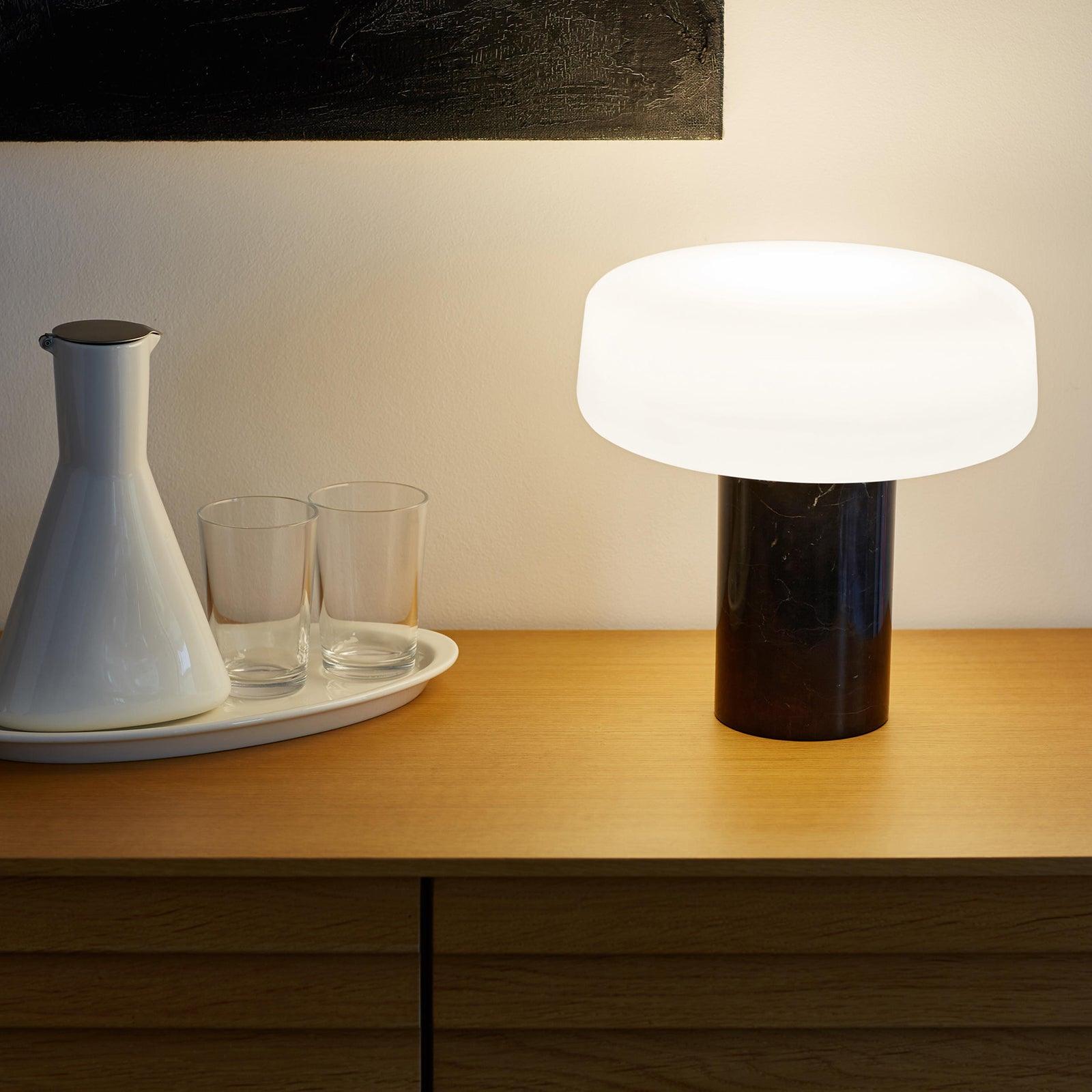 Solid Table Light - Cueteks