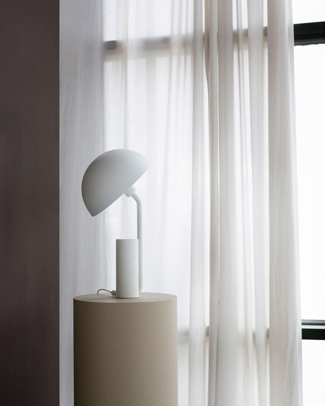 Cap Table Lamp - Cueteks