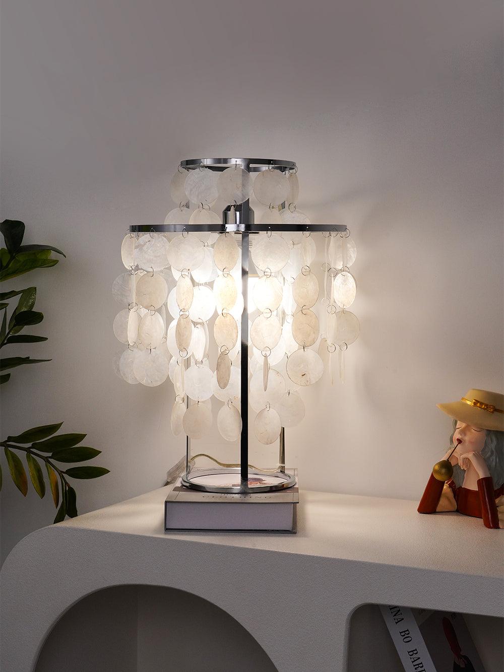 Round Shell Table Lamp - Cueteks