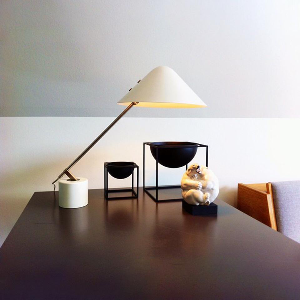 Small Hat Table Lamp - Cueteks