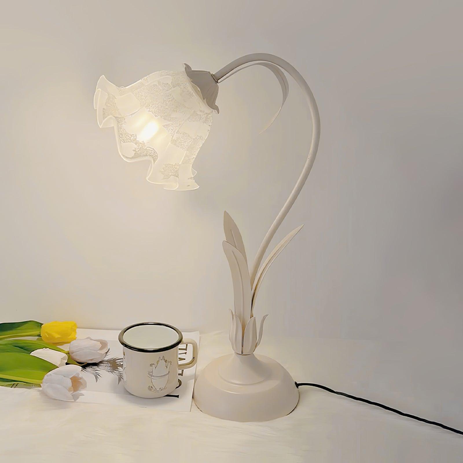 Lily of the Valley Table Lamp - Cueteks