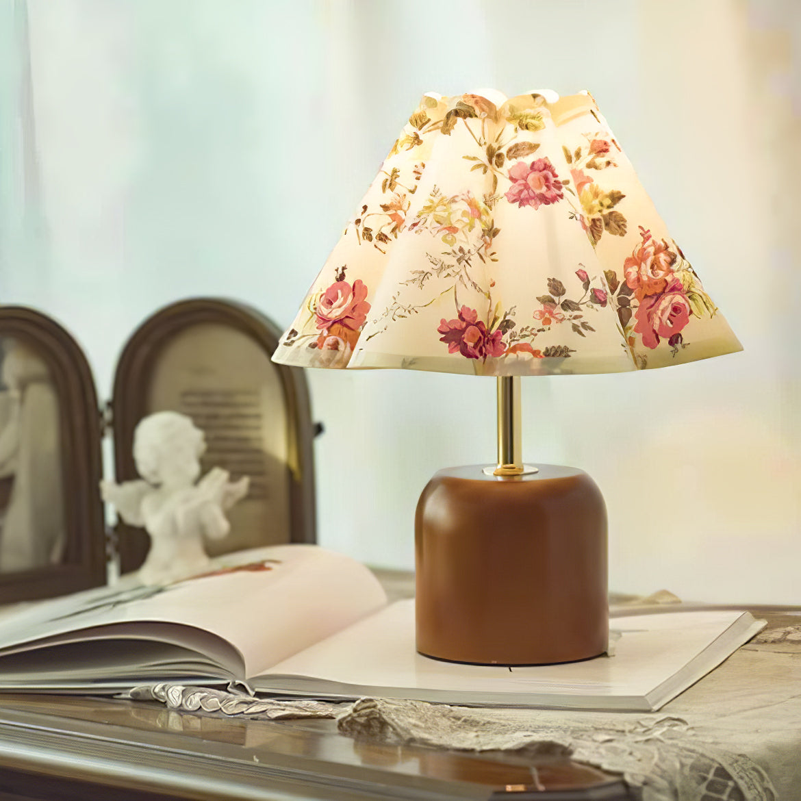 Lunitidal Table Lamp - Cueteks