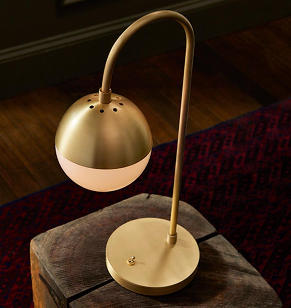 Cedar Moss Table Lamp - Cueteks