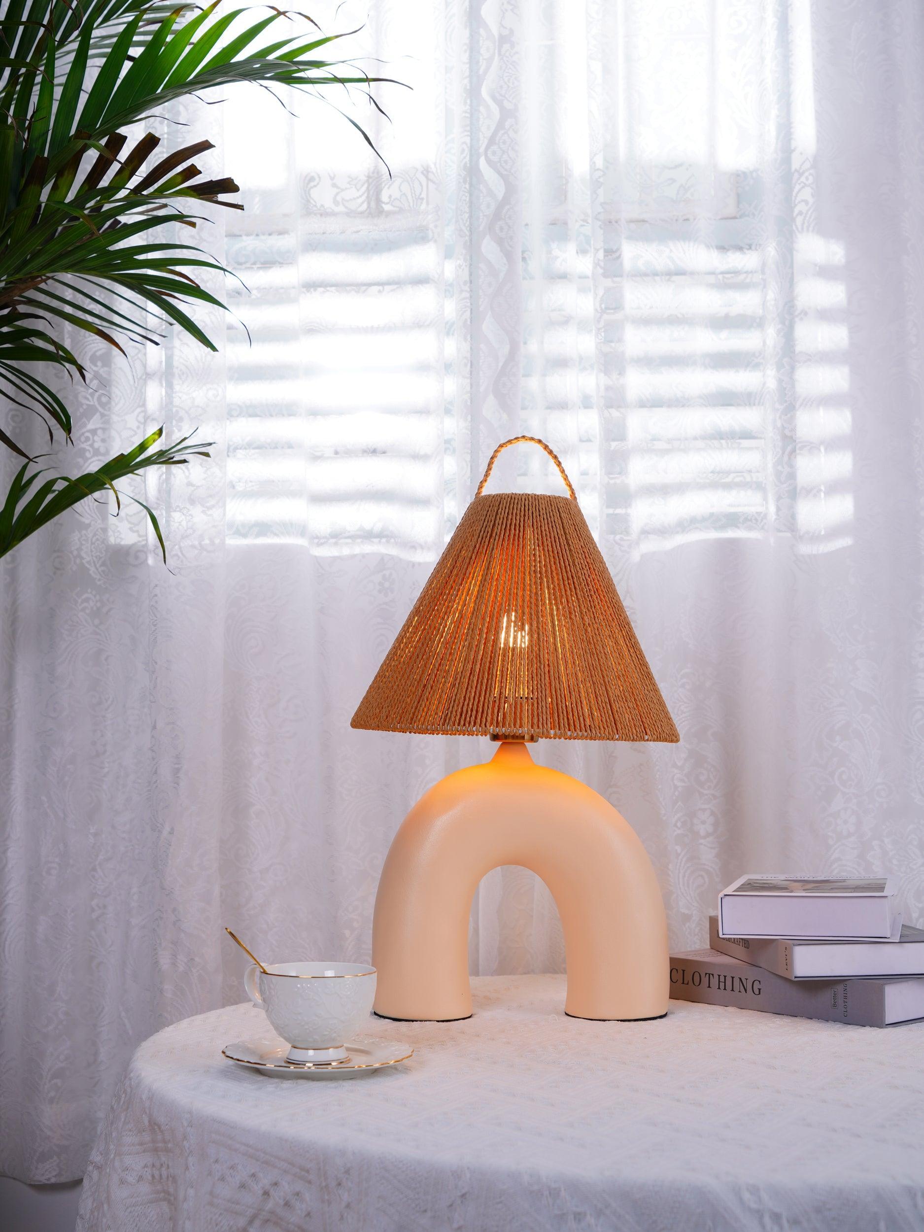 Arched Table Lamp - Cueteks