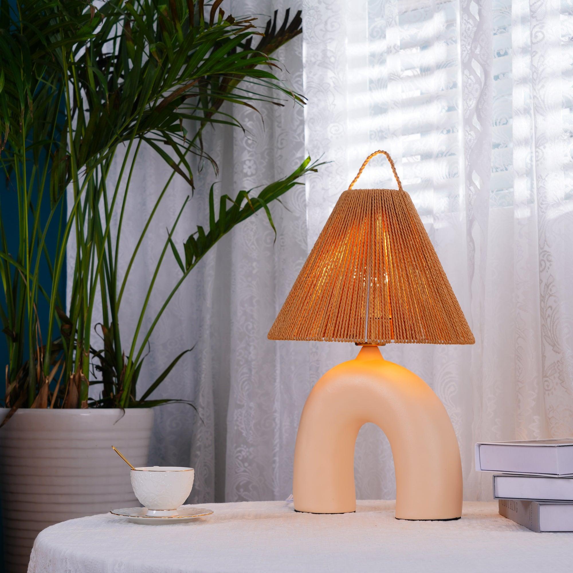 Arched Table Lamp - Cueteks