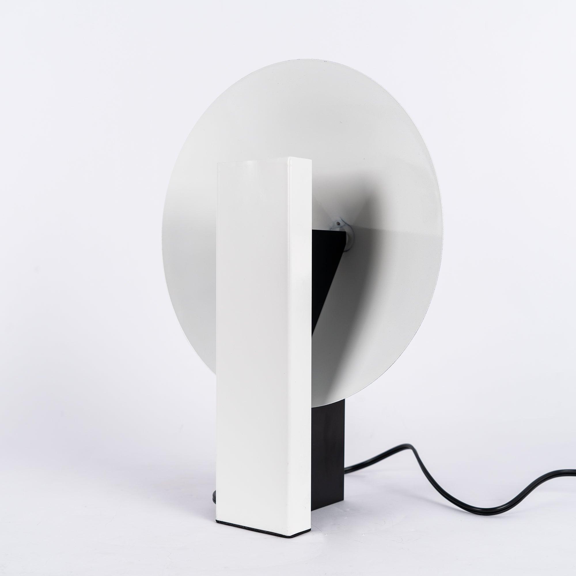 Orbe Table Lamp - Cueteks