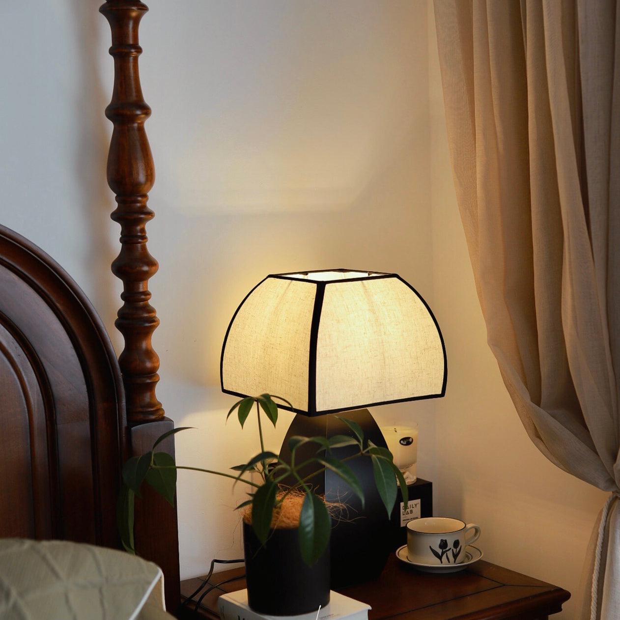 Javier Black Table Lamp - Cueteks