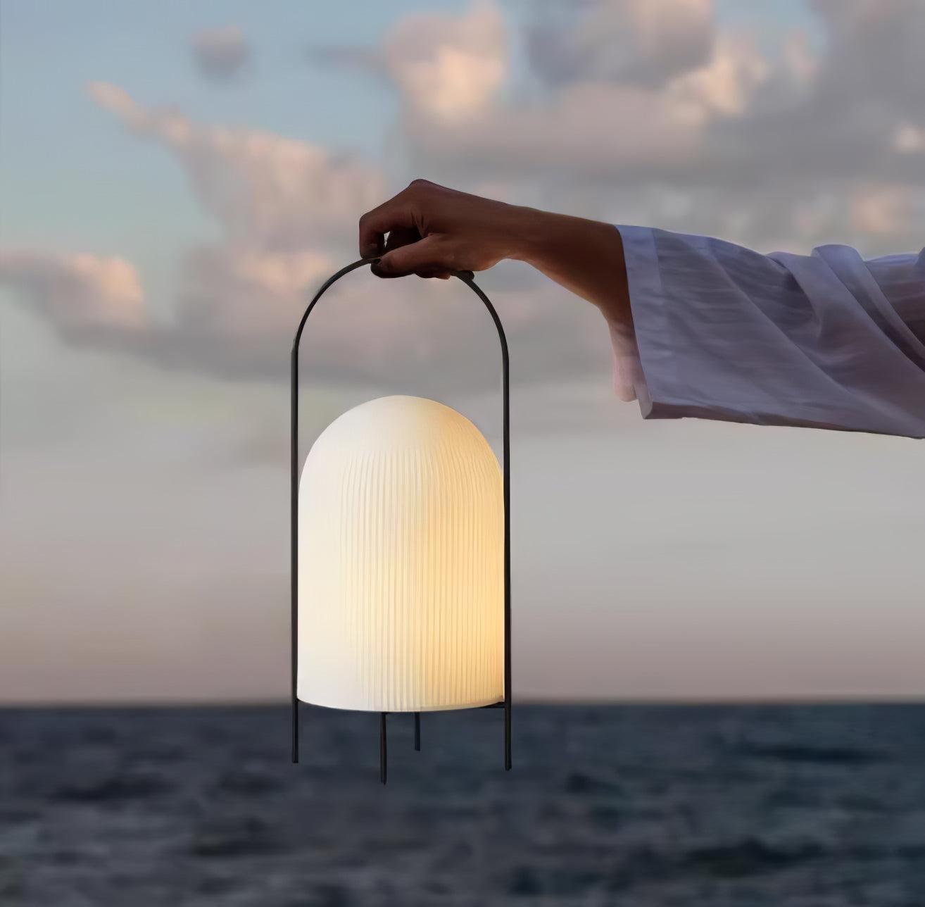 Ghost Table Lamp - Cueteks