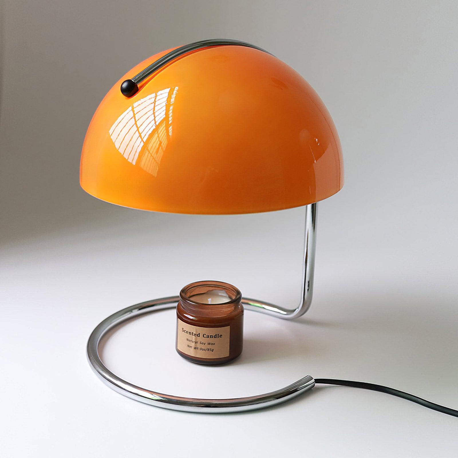 Pierre Table Lamp - Cueteks