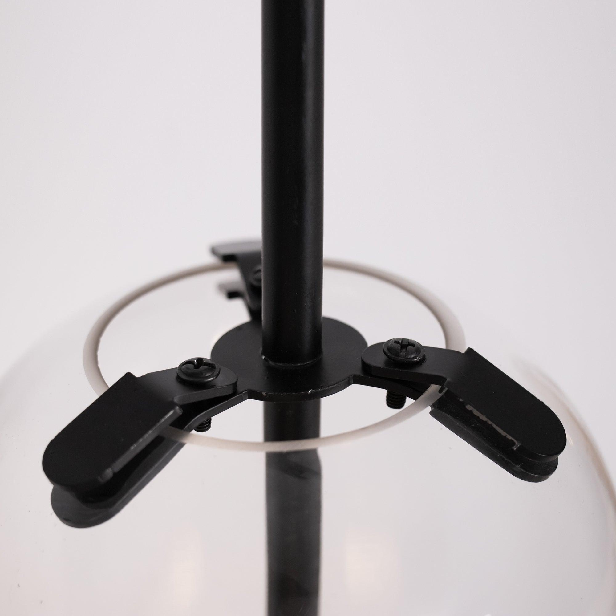 Top glass support fittings around the slim rod