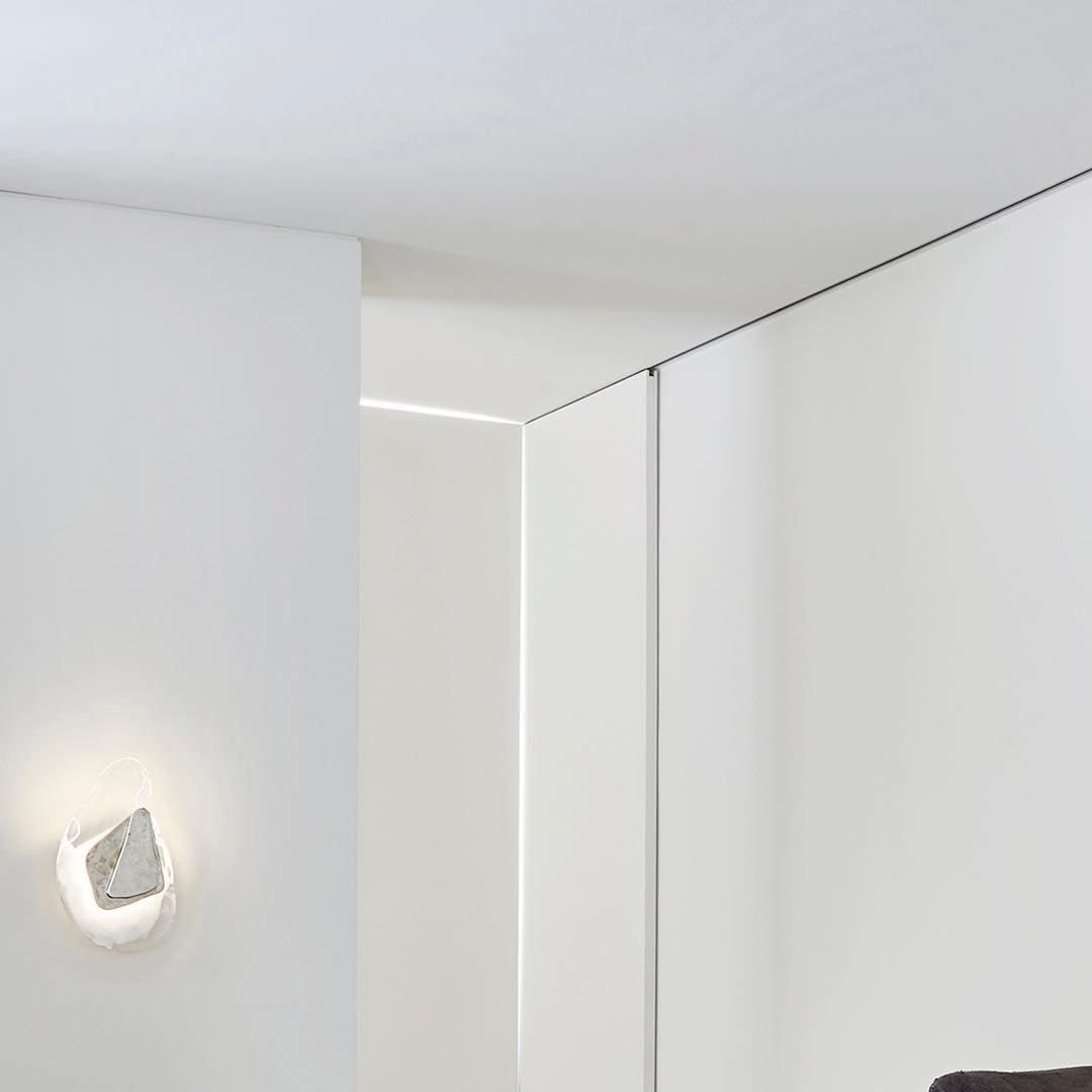 DC1725 textured glass LED wall light with layered metal plates
