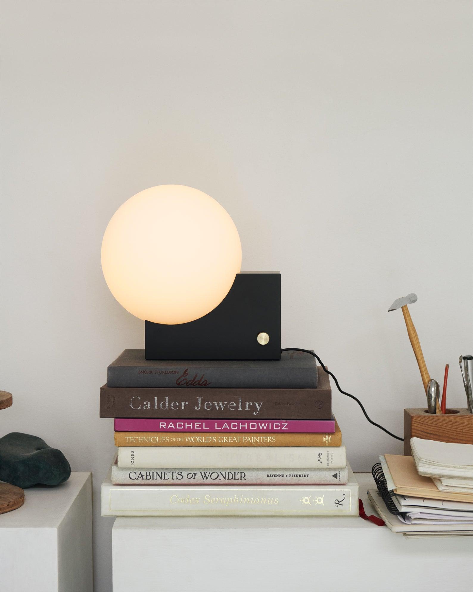 Journey Table Lamp - Cueteks
