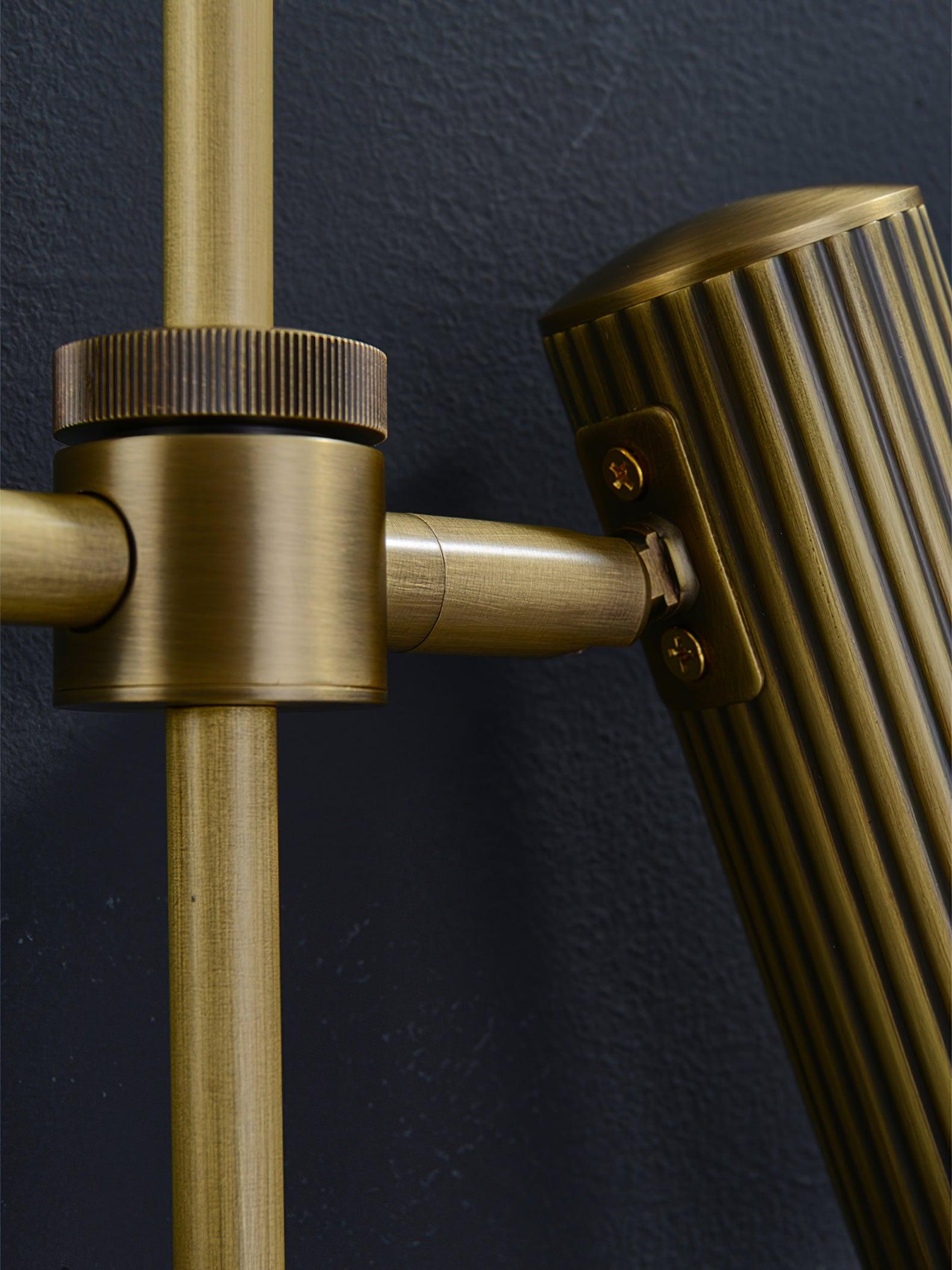 Spot Rail Wall Light - Cueteks
