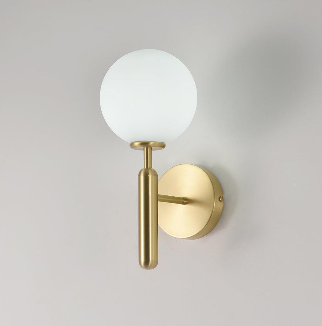Miira Wall Light - Cueteks