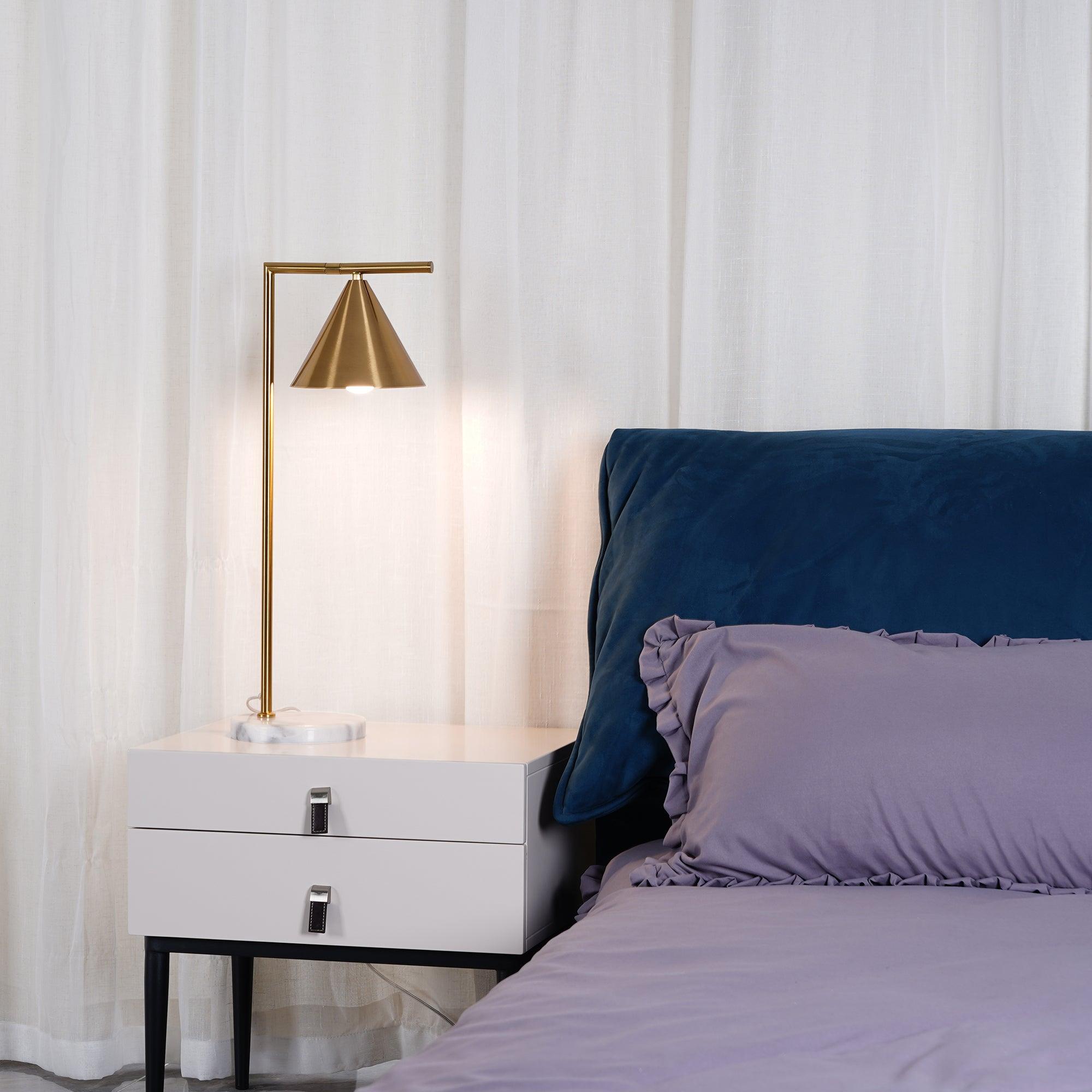 Captain Flint Table Lamp - Cueteks