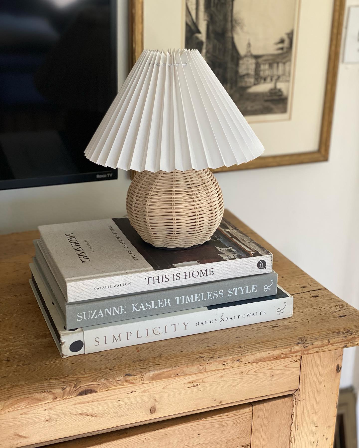 Rattan Pleated Built-in Battery Table lamp - Cueteks