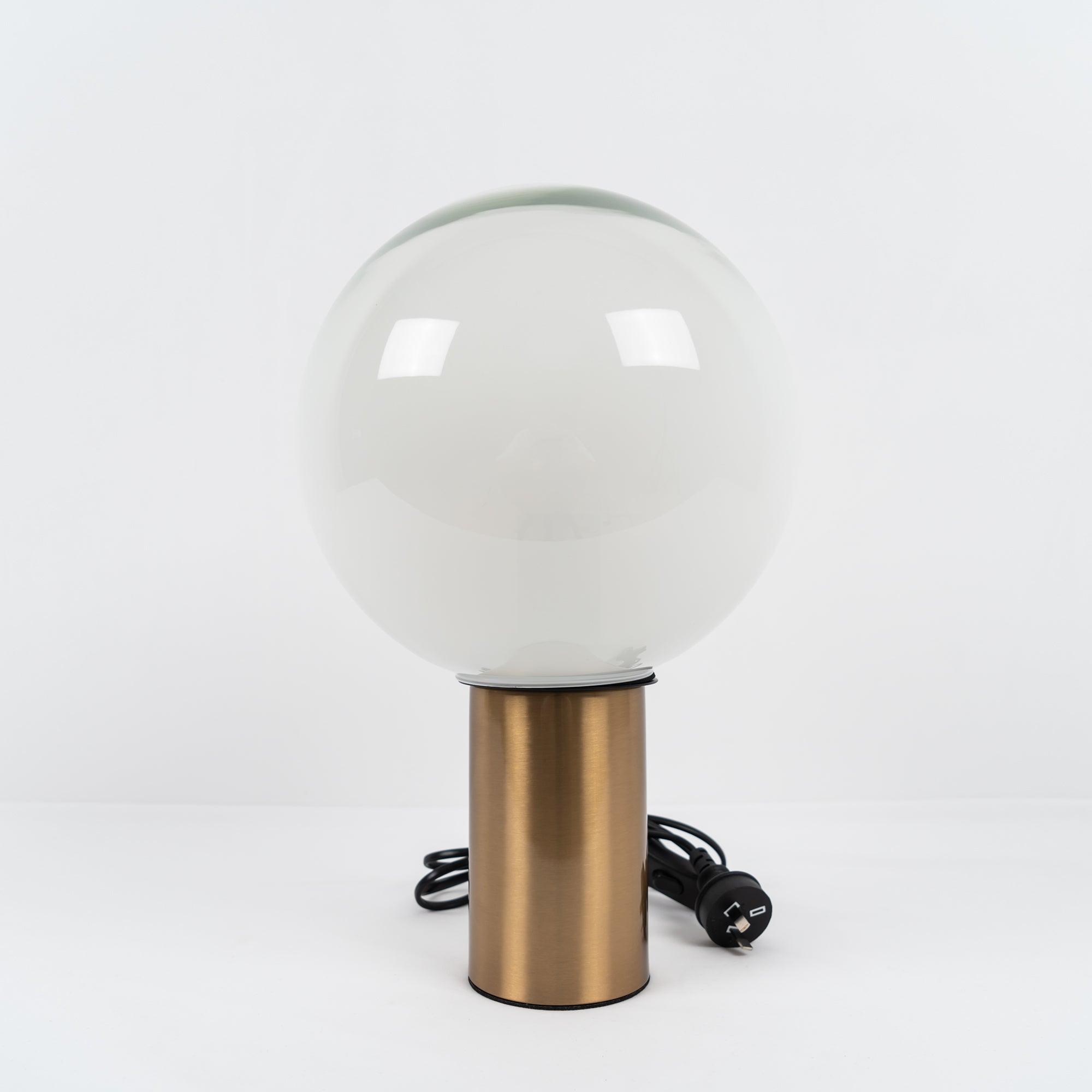 Laguna Table Lamp - Cueteks