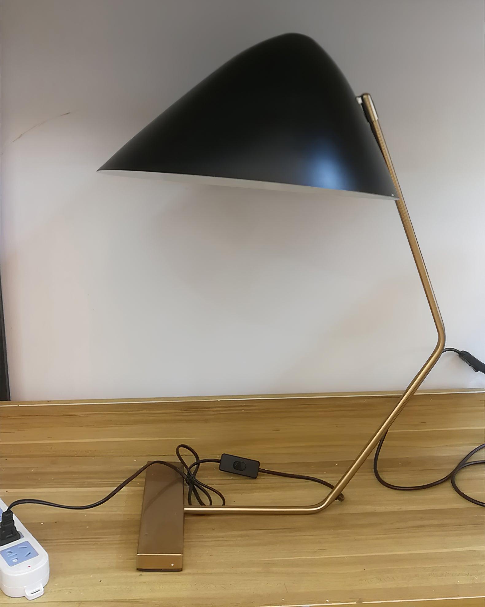 Curvilinear Mid-Century Table Lamp - Cueteks