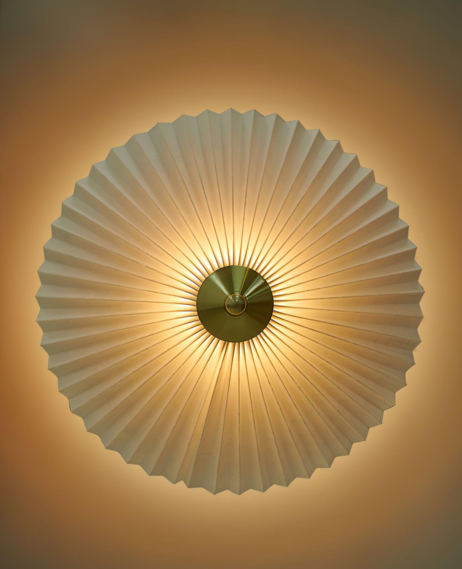 Perla Pleated Table Lamp - Cueteks