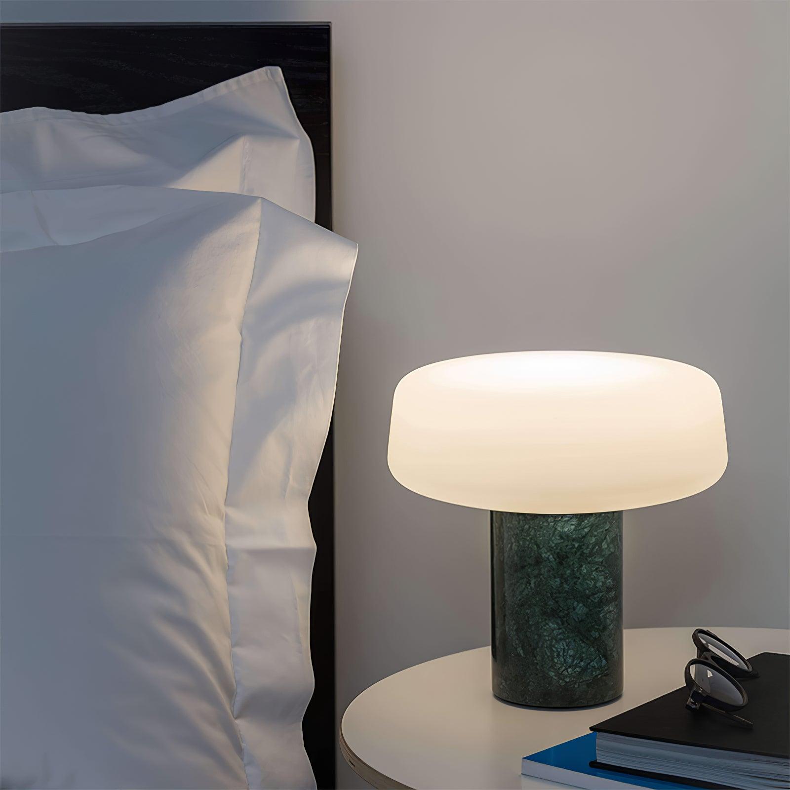 Solid Table Light - Cueteks