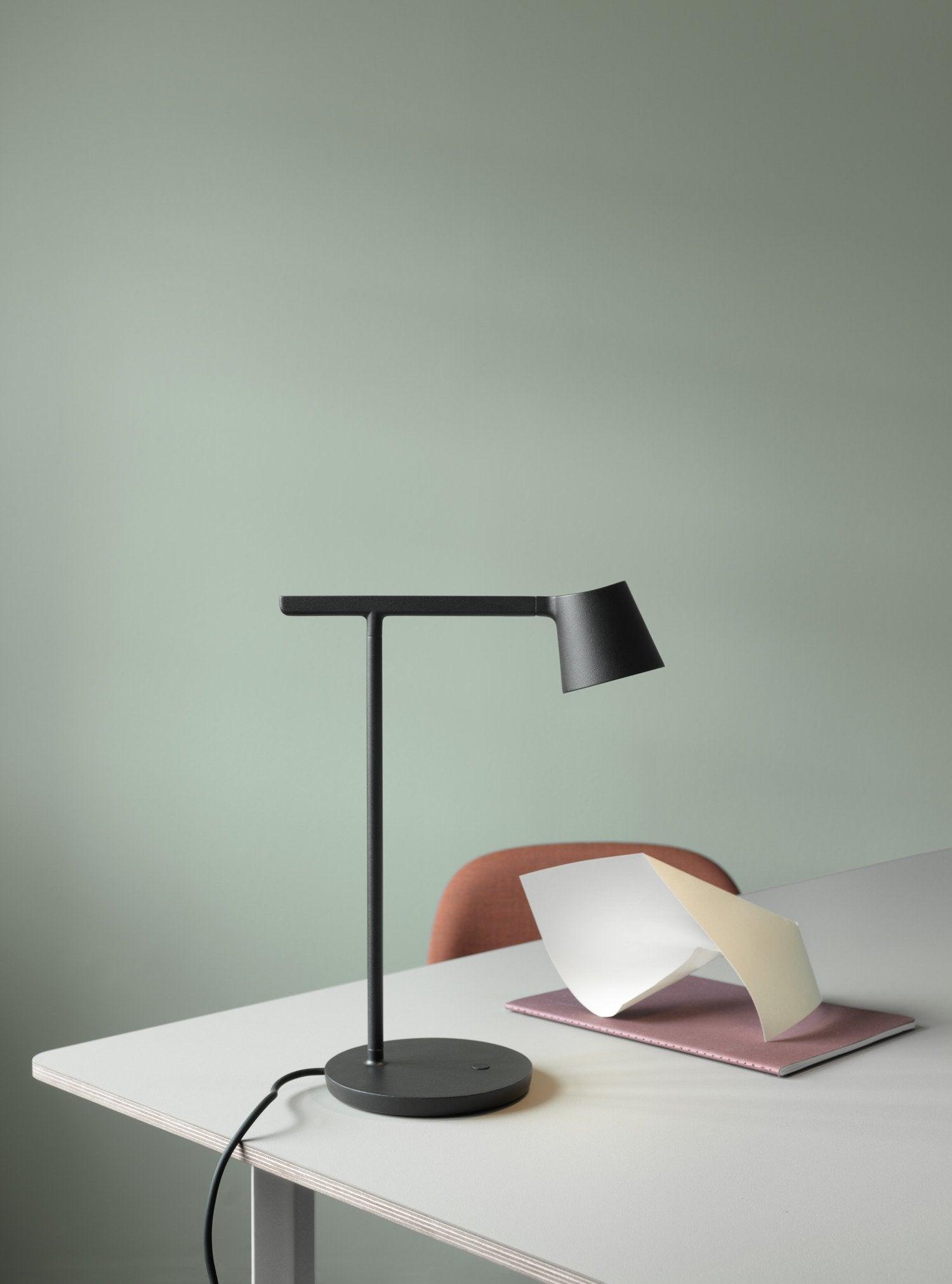 Tip Table Lamp - Cueteks