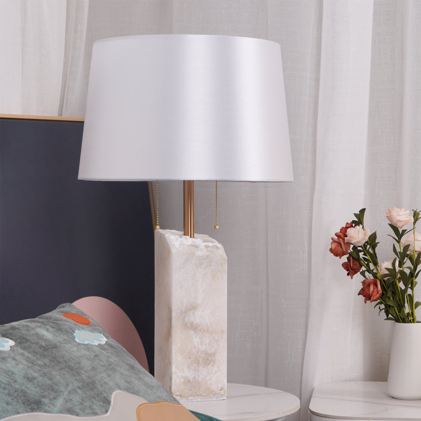 Raw Alabaster Table Lamp - Cueteks