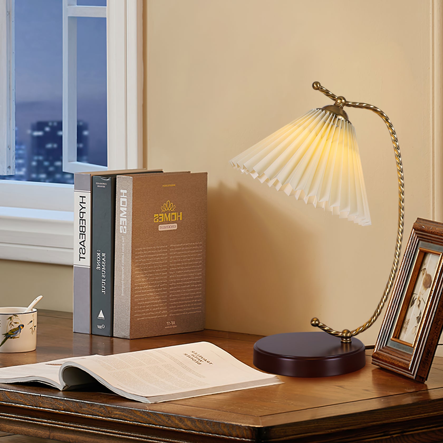 Dotty Table Lamp - Cueteks