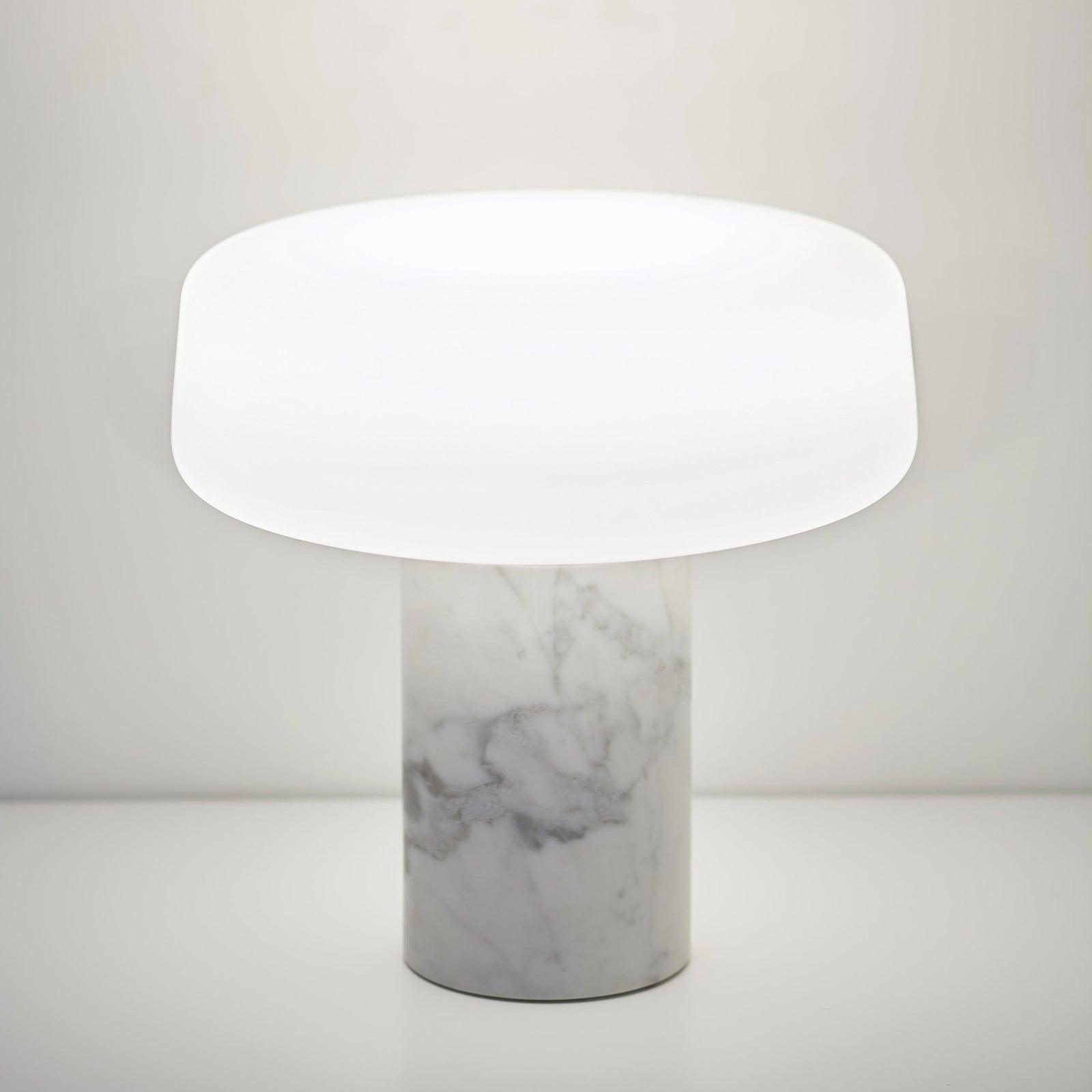 Solid Table Light - Cueteks