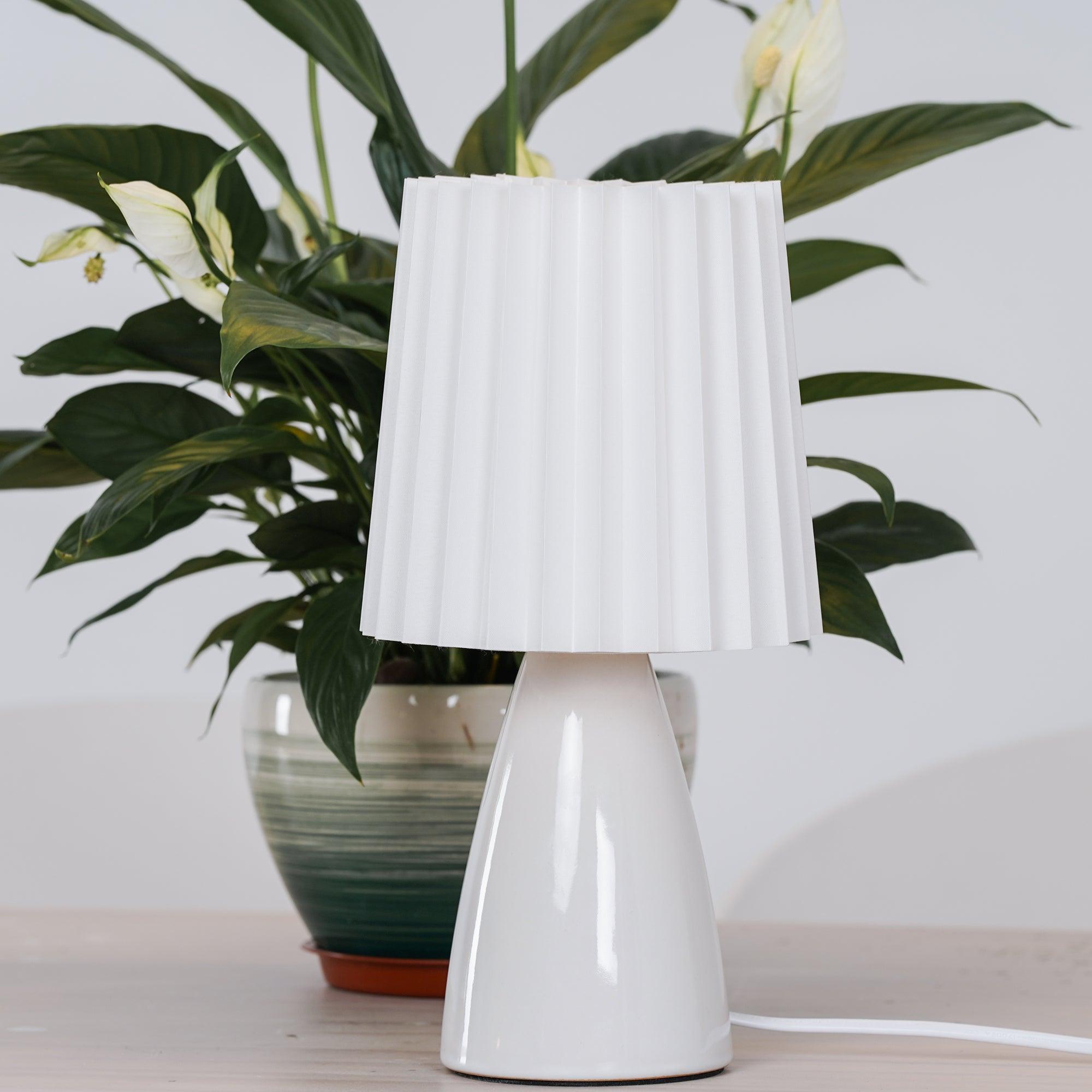 Delilah Table Lamp - Cueteks