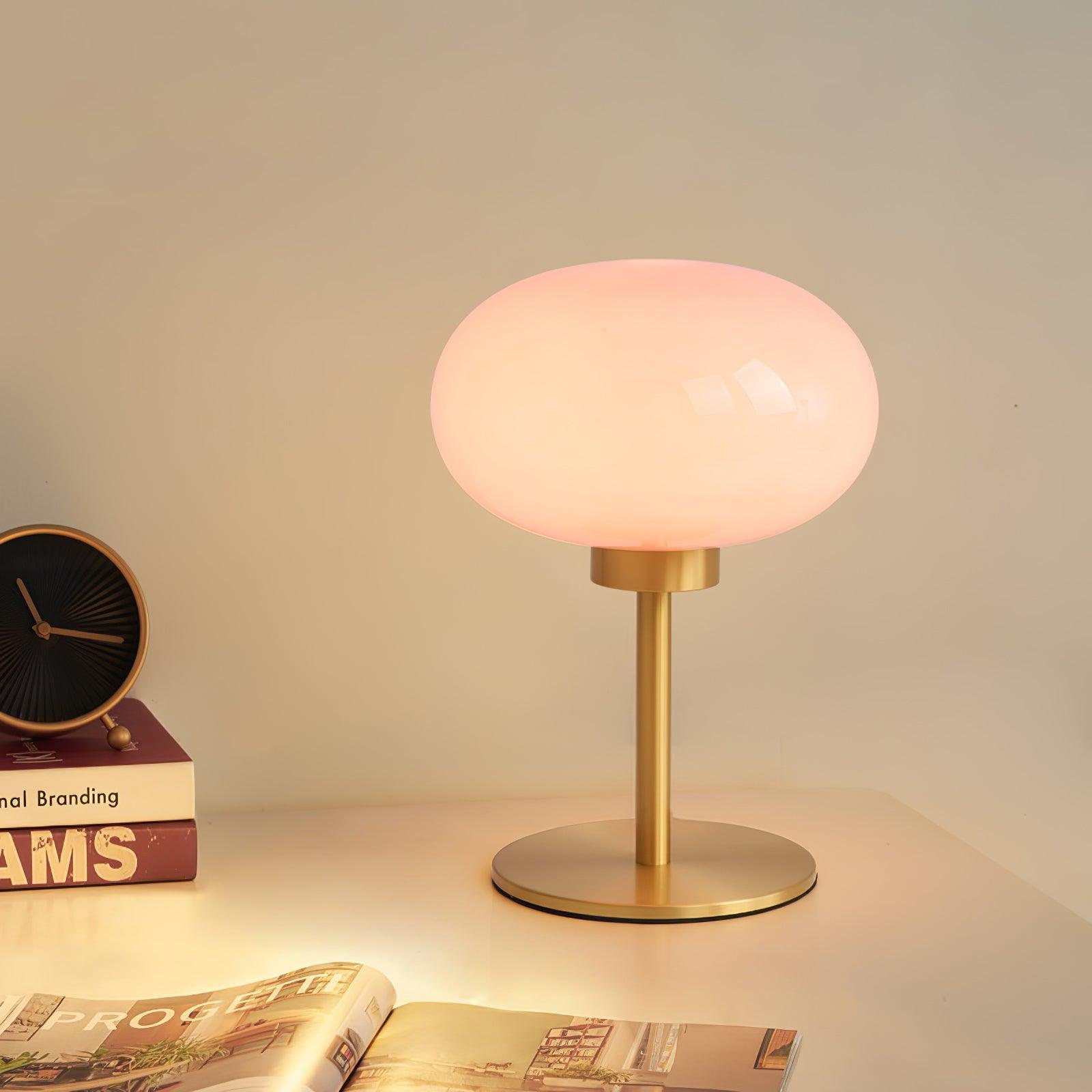 Marshmallow Brass Table Lamp - Cueteks