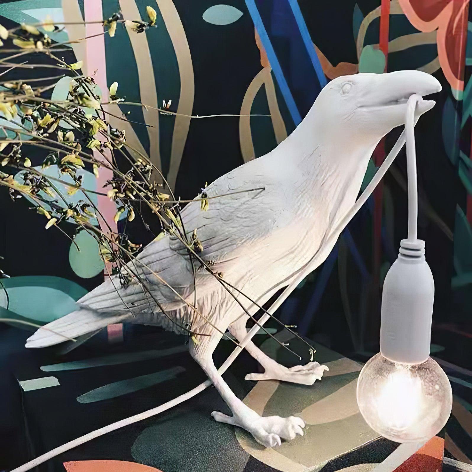 Raven Resin Table Lamp - Cueteks