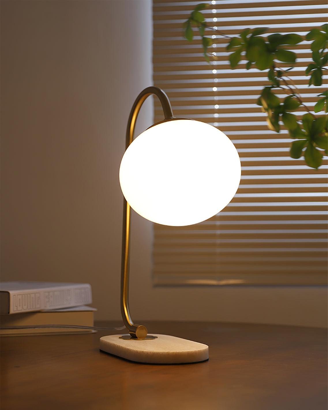 Marshmallow Table Lamp - Cueteks