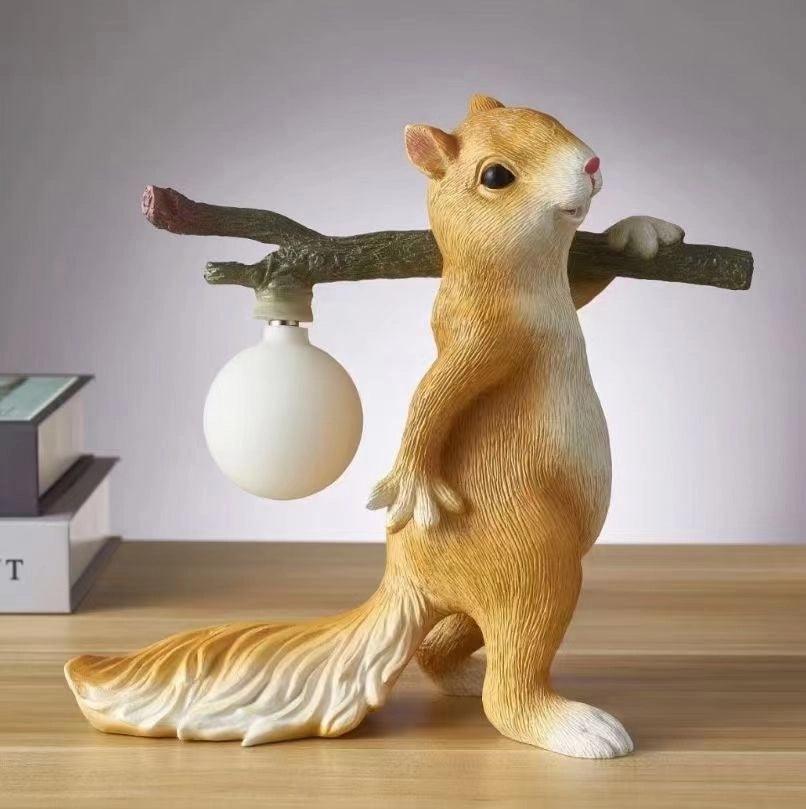 Squirrel Table Lamp - Cueteks