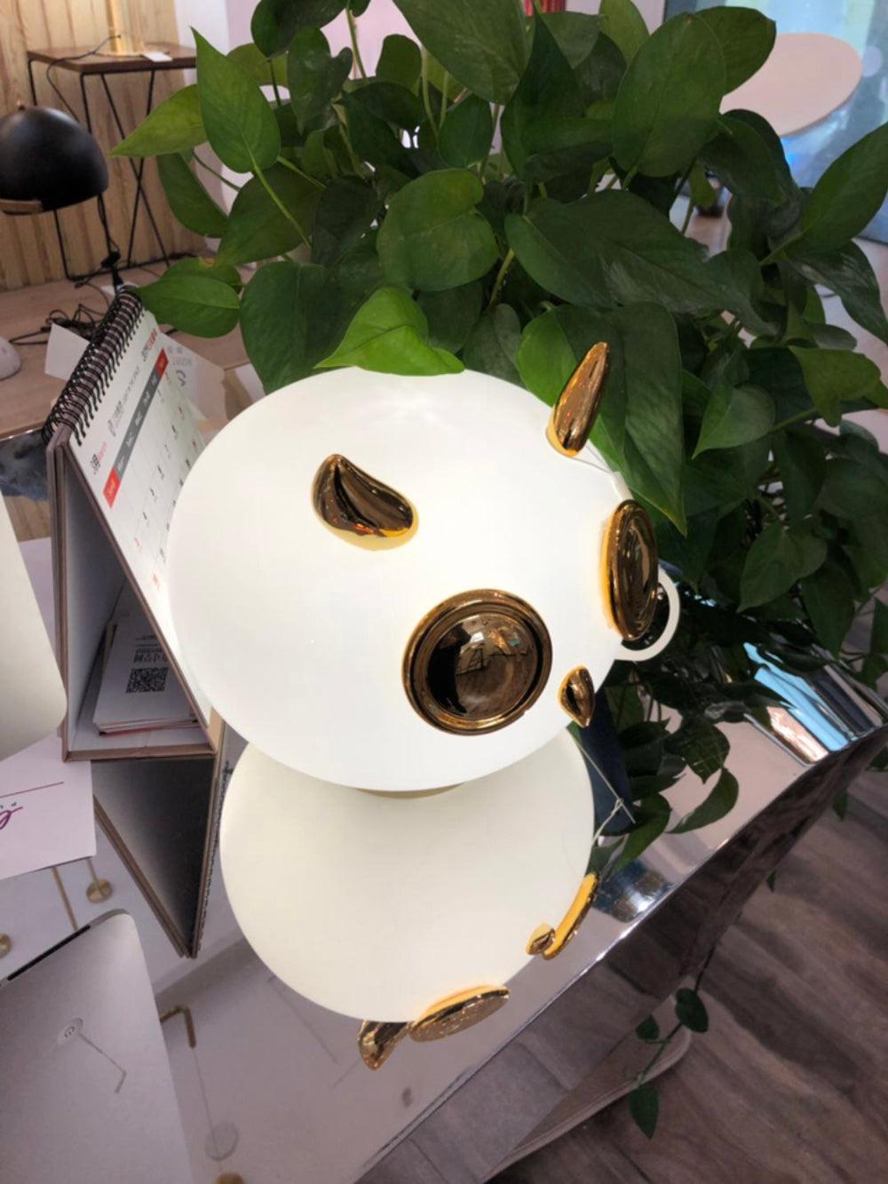Pet Desk Light - Cueteks