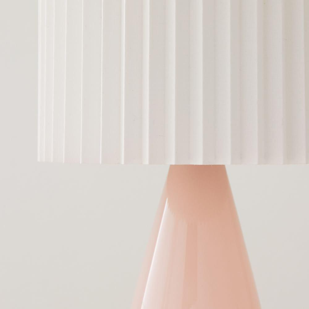 Delilah Table Lamp - Cueteks