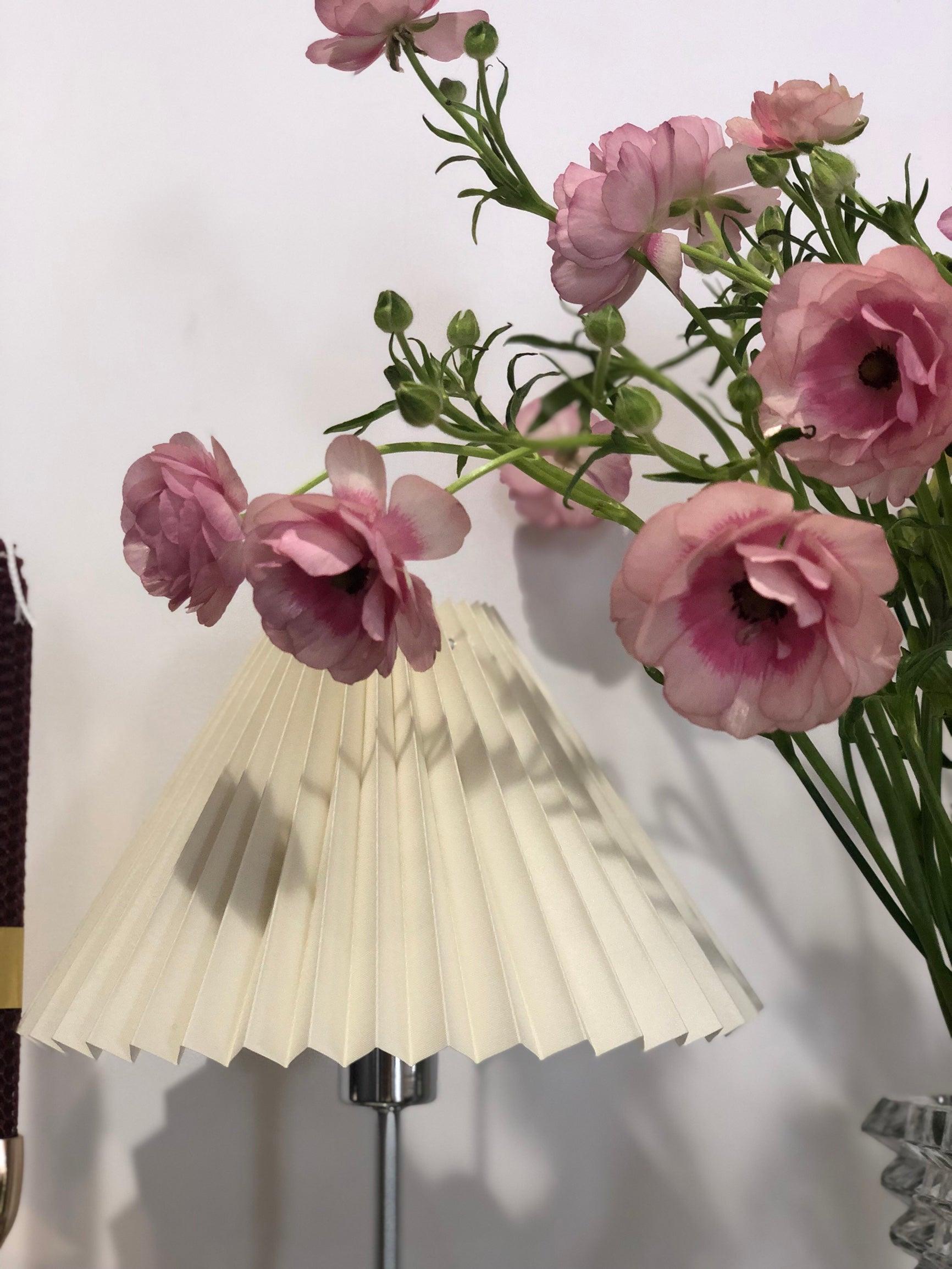 Eterna TL Table Lamp - Cueteks