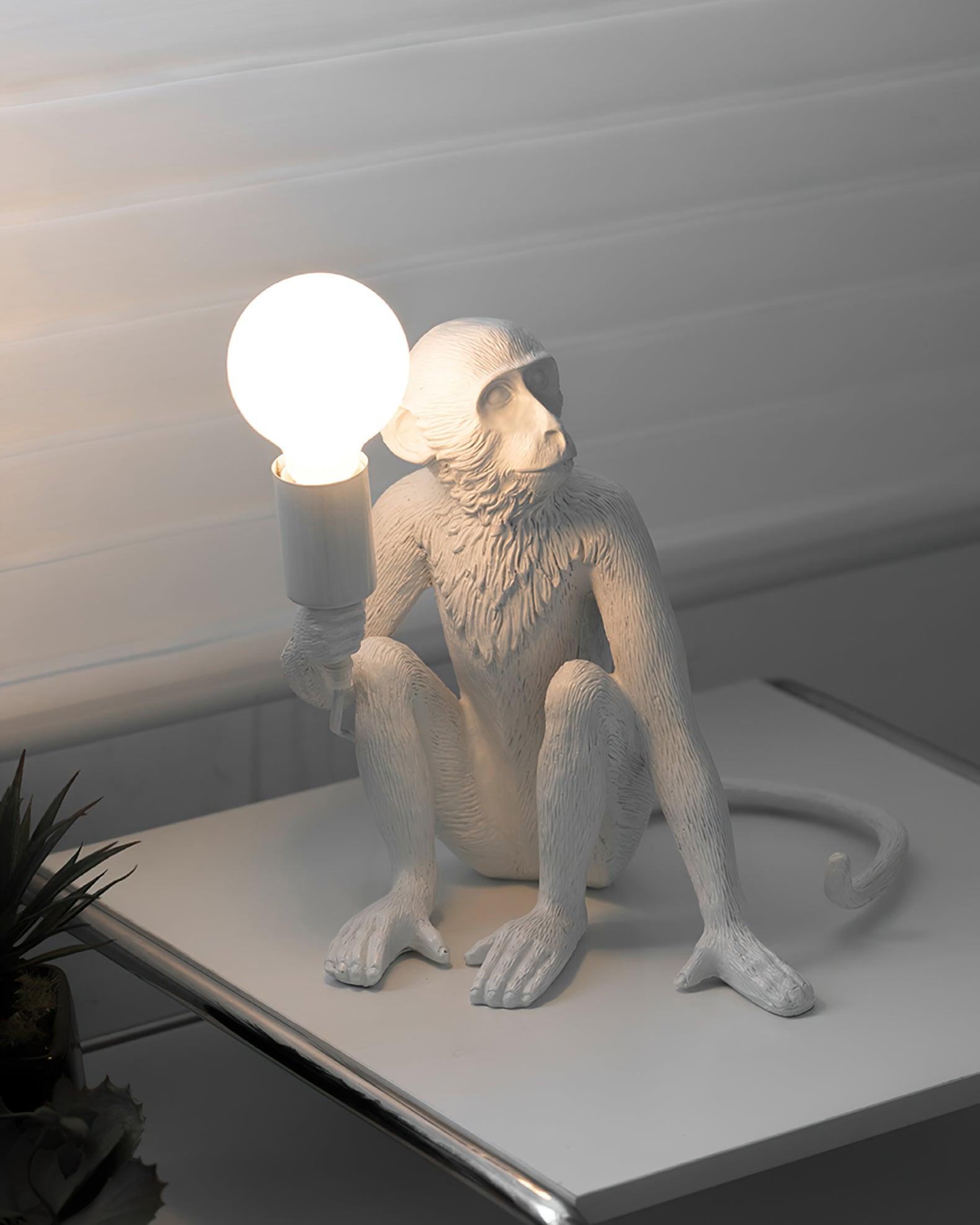 Monkey Table Lamp - Cueteks