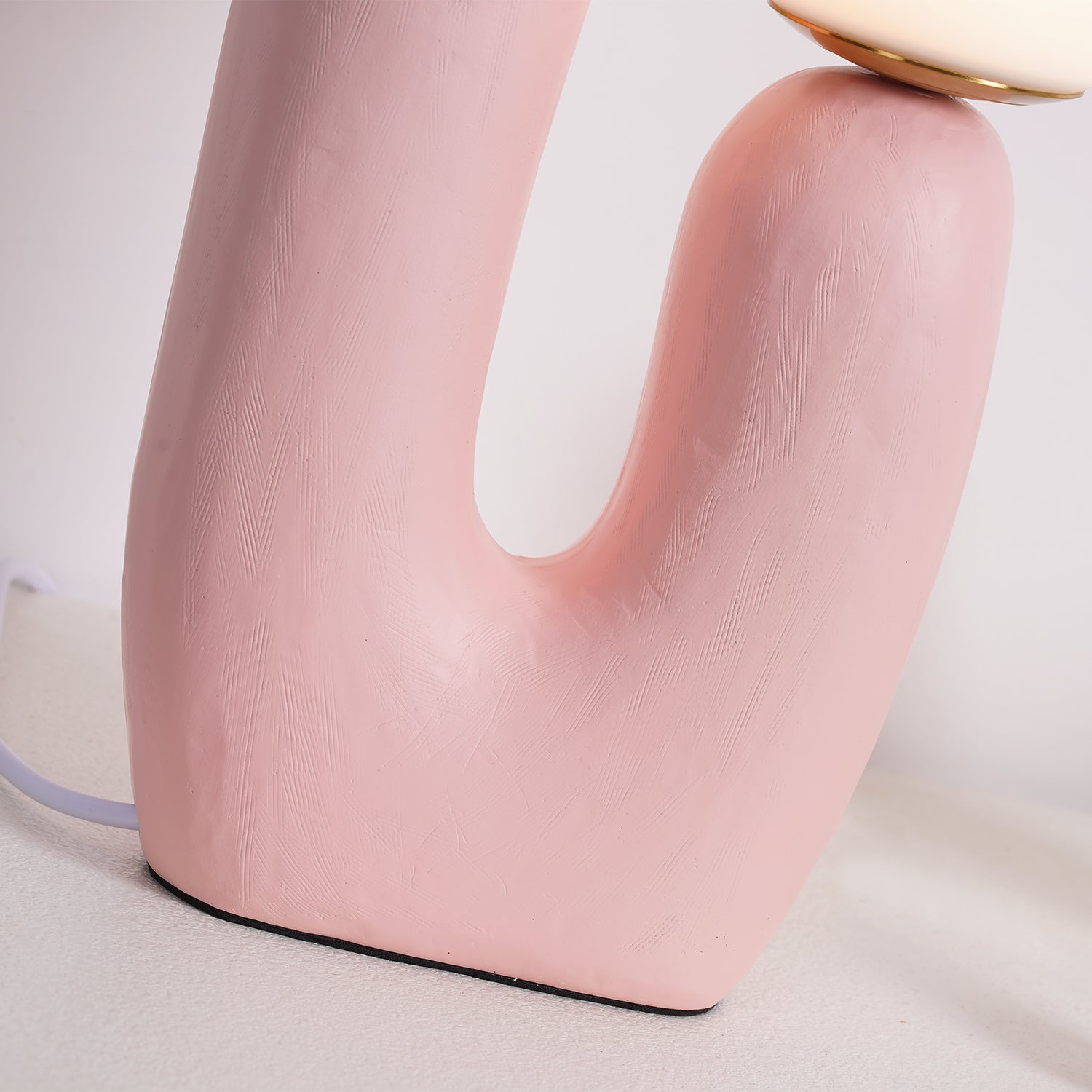 Oo Rough Table Lamp - Cueteks
