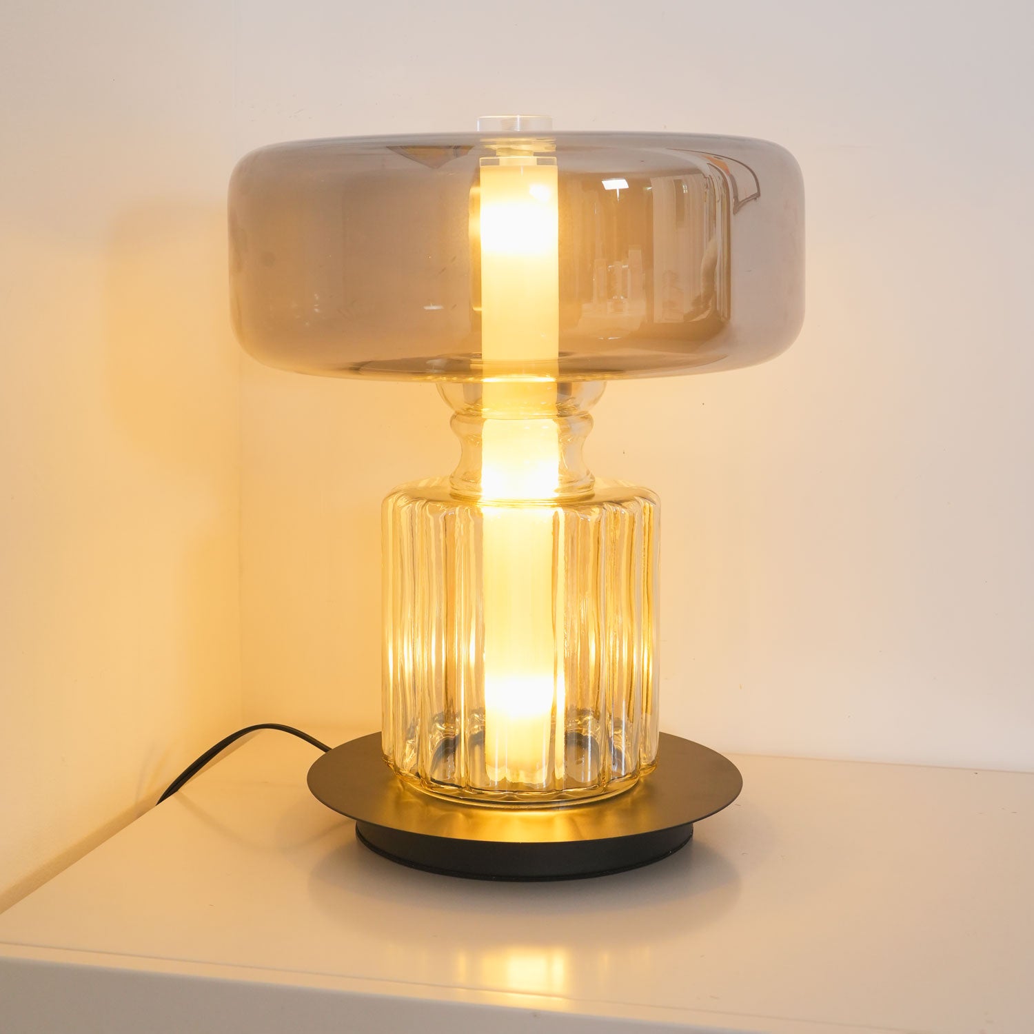 Rapanui Table Lamp - Cueteks