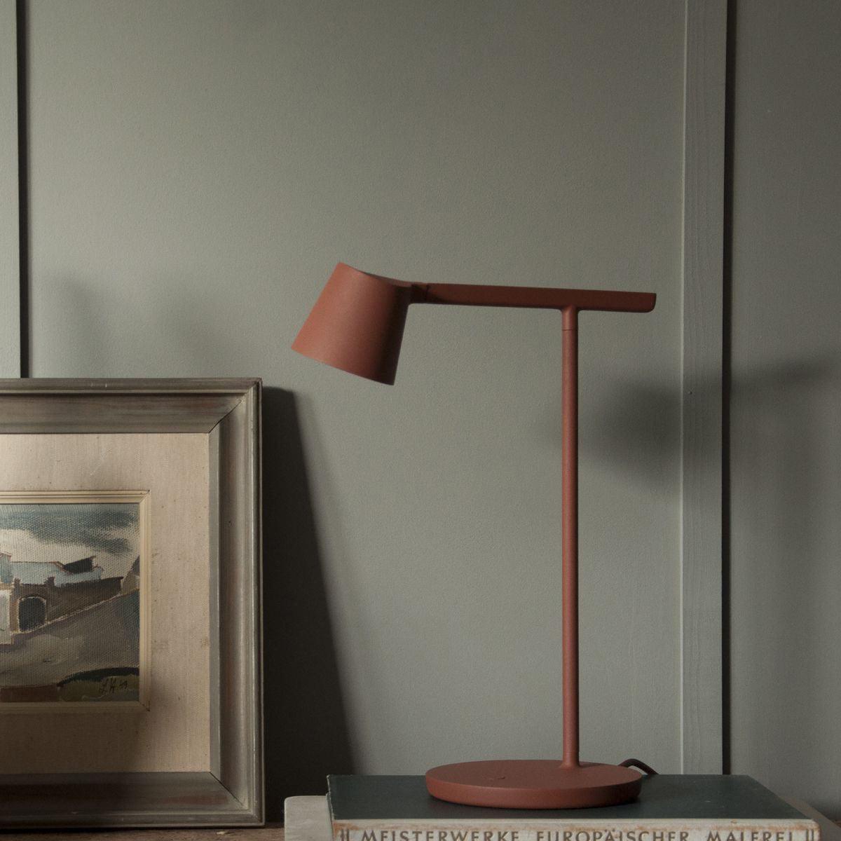 Tip Table Lamp - Cueteks