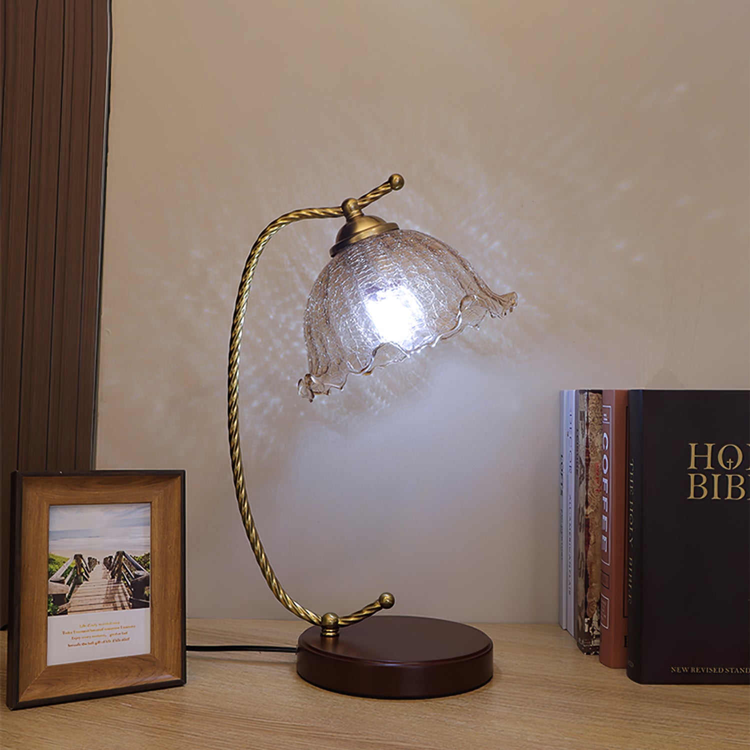 Dotty Table Lamp - Cueteks