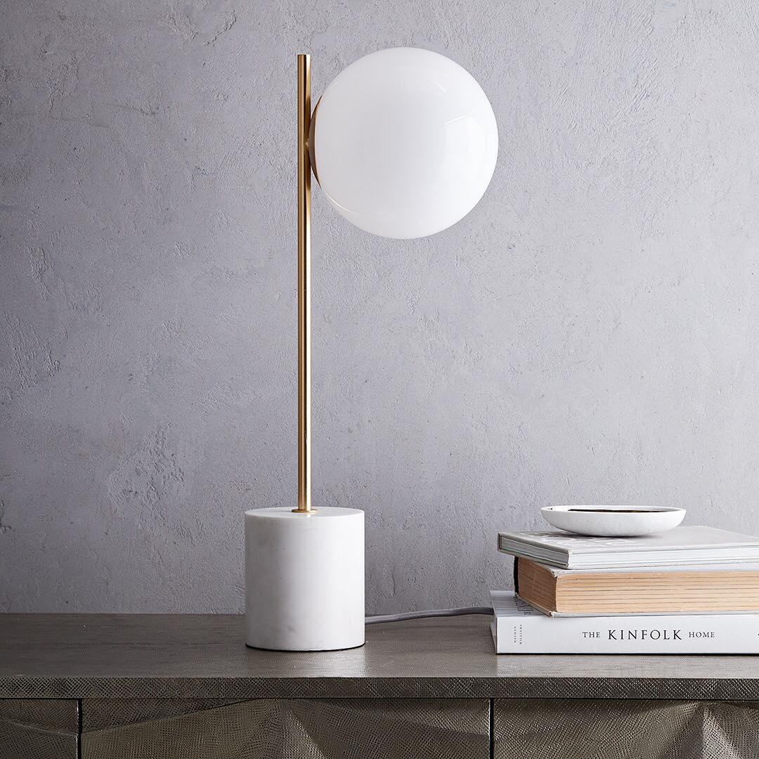 Sphere & Stem Table Lamp - Cueteks
