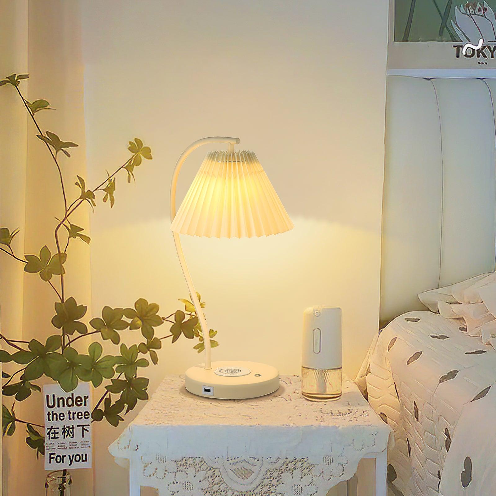 Crescini Pleated Table Lamp - Cueteks
