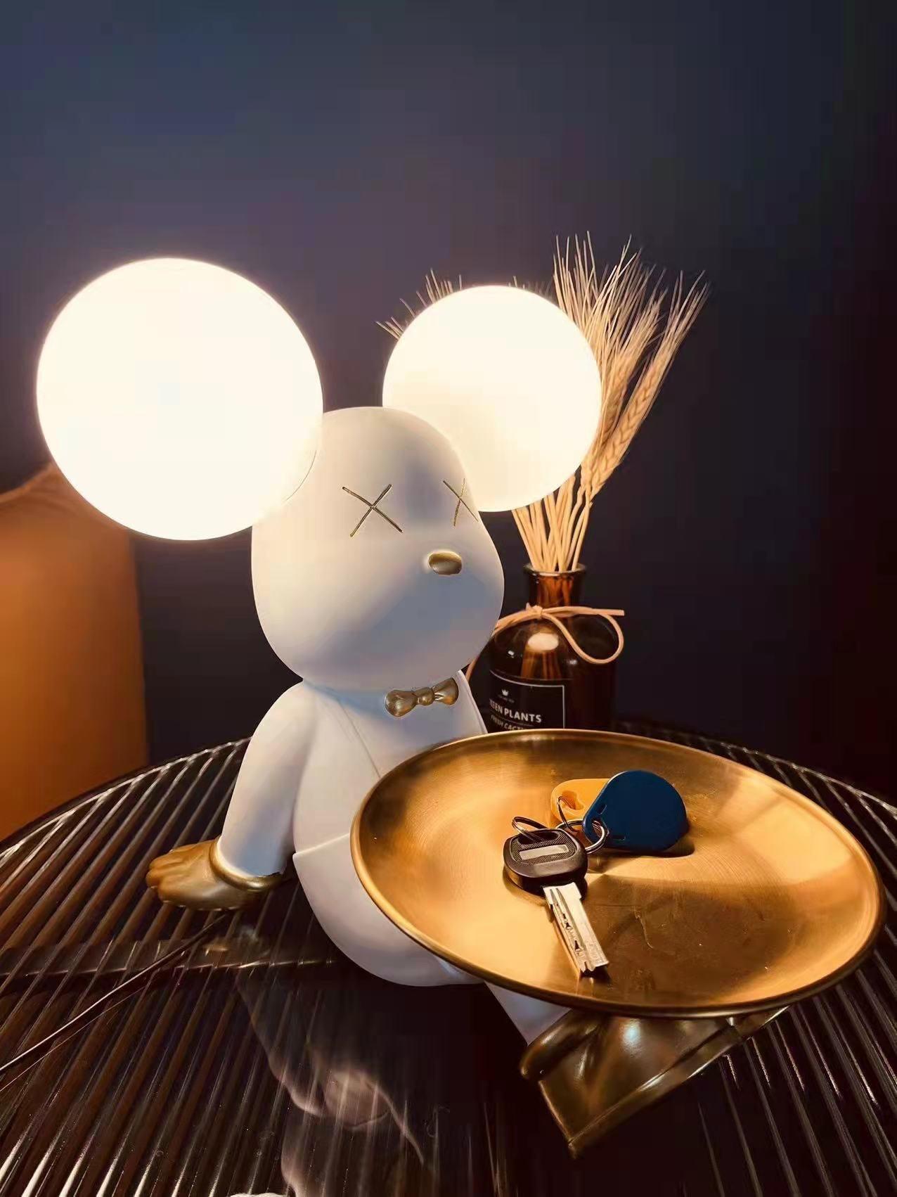 Violent Bear Tray Desk Lamp - Cueteks