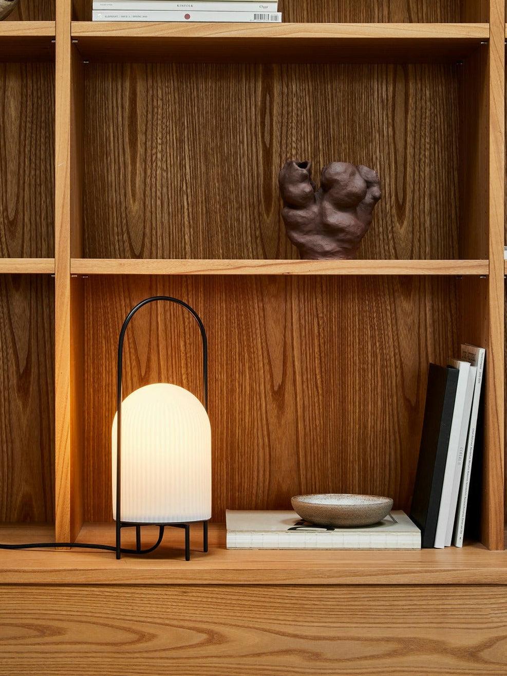 Ghost Table Lamp - Cueteks