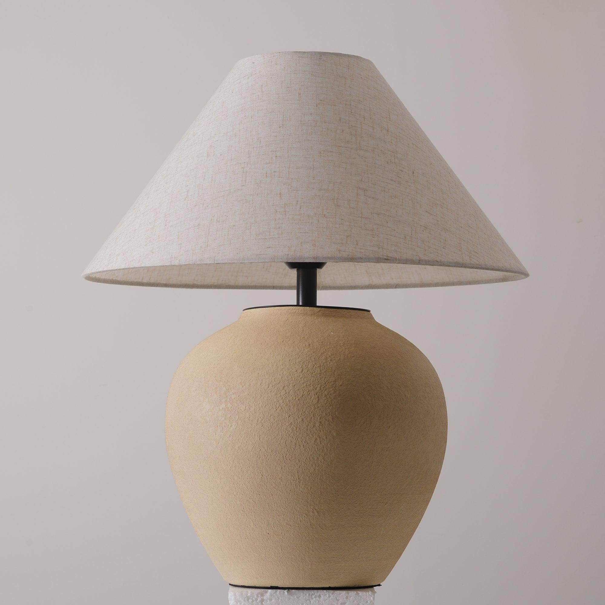 Decker Table Lamp - Cueteks