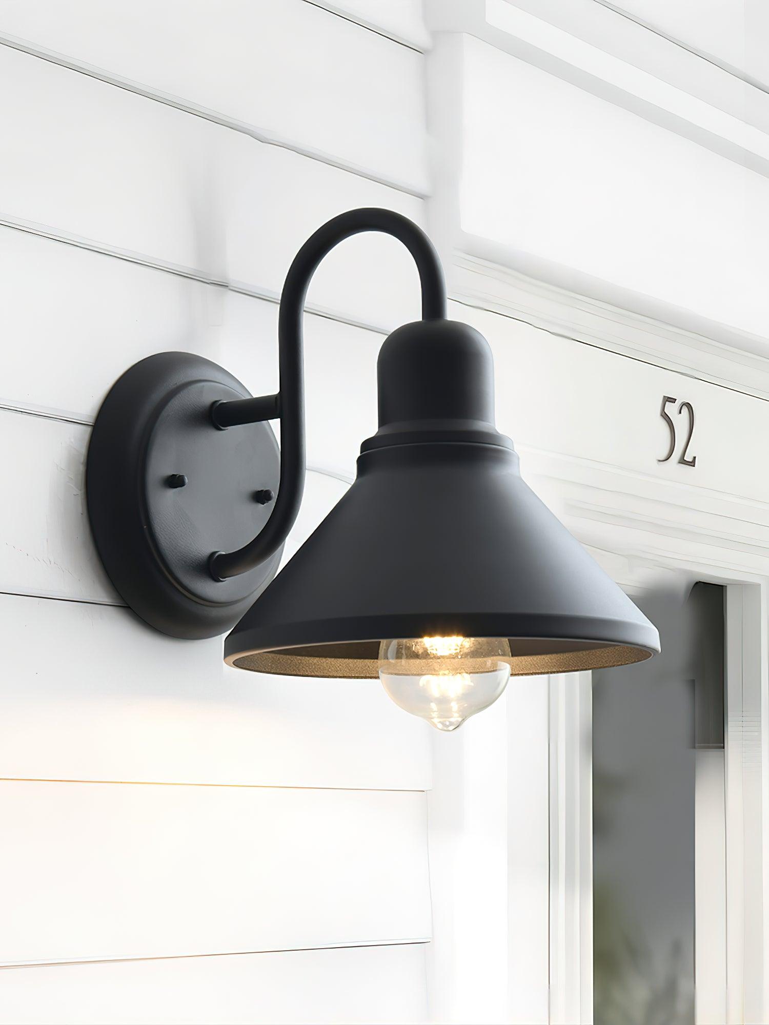 Fable Outdoor Wall Lamp - Cueteks
