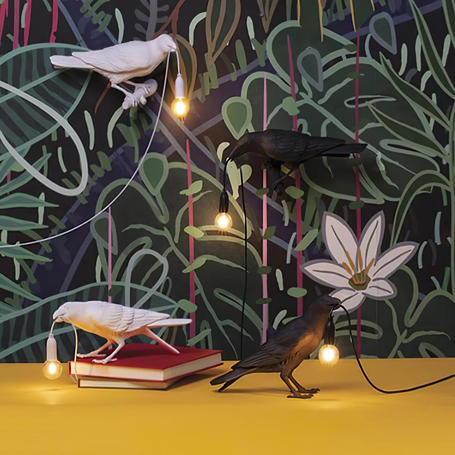 Raven Resin Table Lamp - Cueteks
