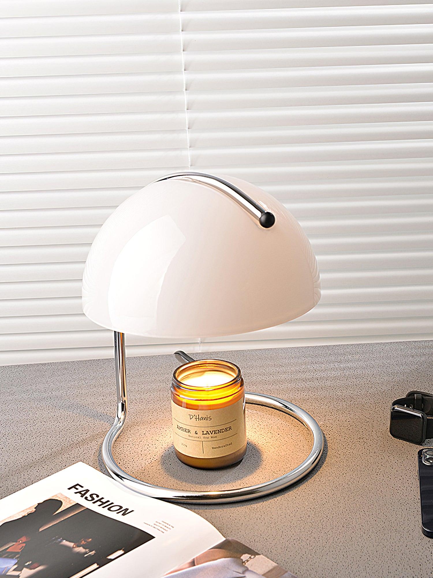 Pierre Table Lamp - Cueteks